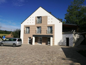Family Apartman Eplény